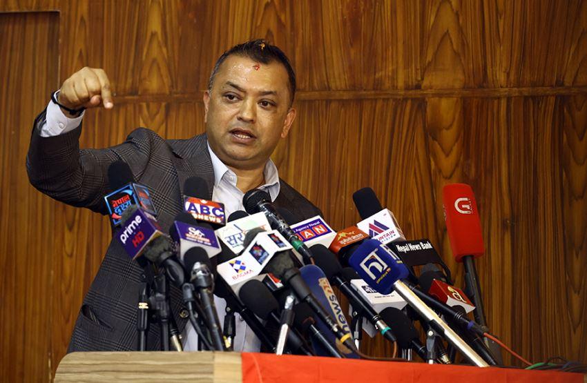 सम्पत्ति छानबिनका लागि तयार छौँ, सरकारमा रहेकाले पनि स्रोत खुलाउनुपर्छ : गगन थापा